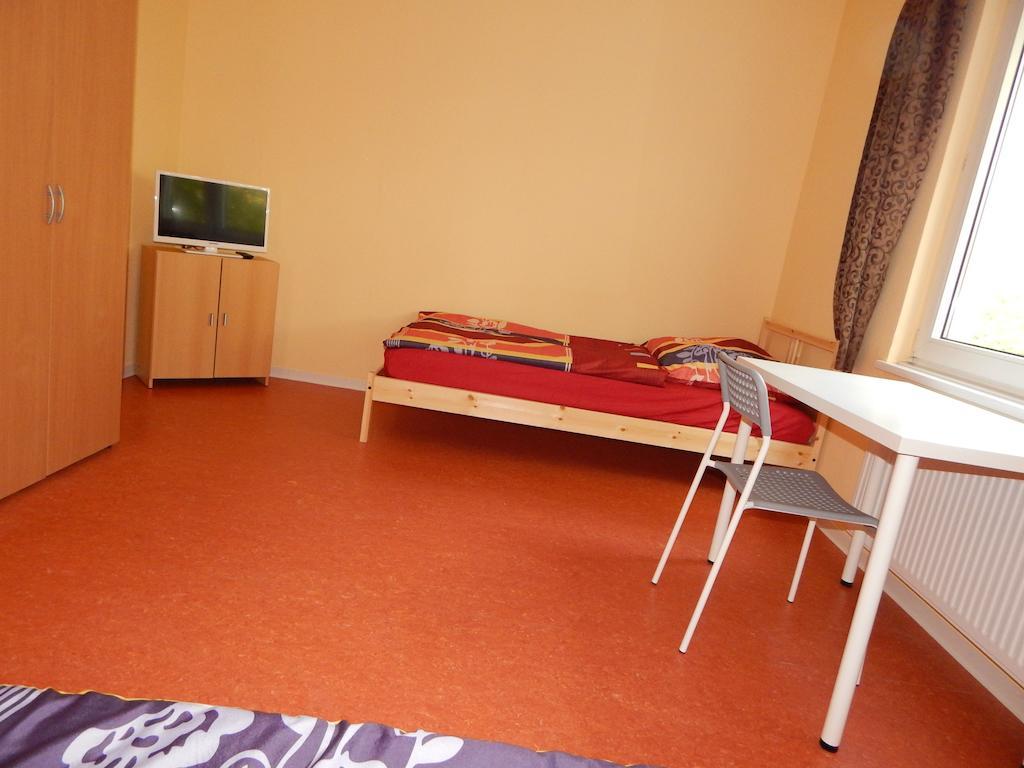 Home At Friends - City - Zu Hause Bei Freunden Dortmund Bagian luar foto