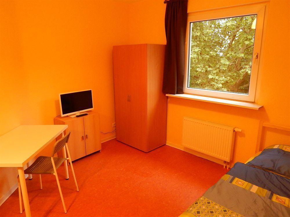 Home At Friends - City - Zu Hause Bei Freunden Dortmund Bagian luar foto